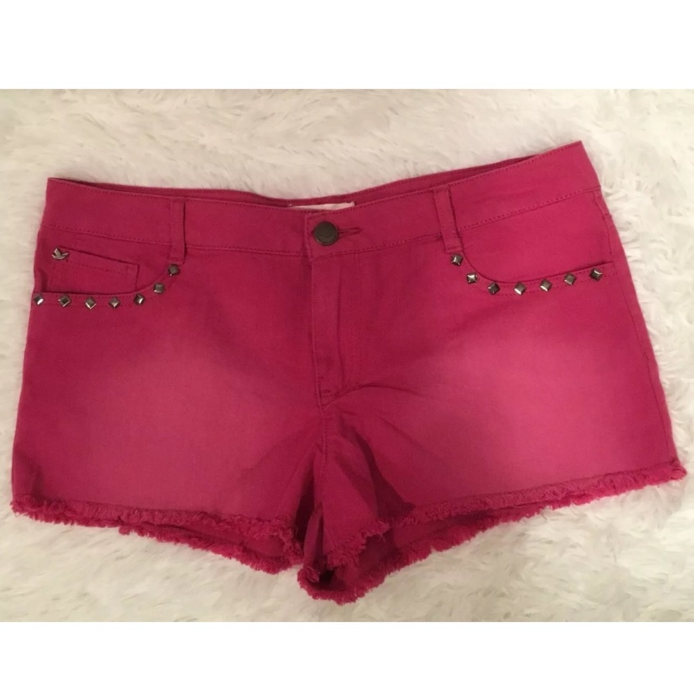 SELENA GOMEZ HOT PINK  MINI SHORTS SZ 7 JRS
